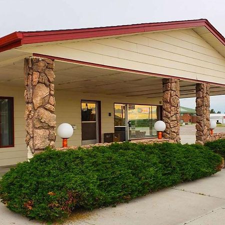 Western Motel Hardin Екстериор снимка