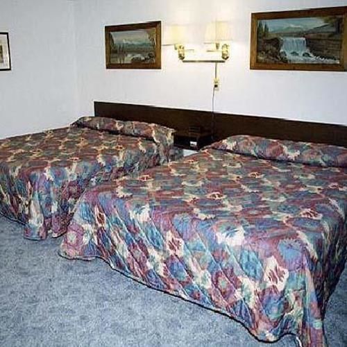 Western Motel Hardin Екстериор снимка